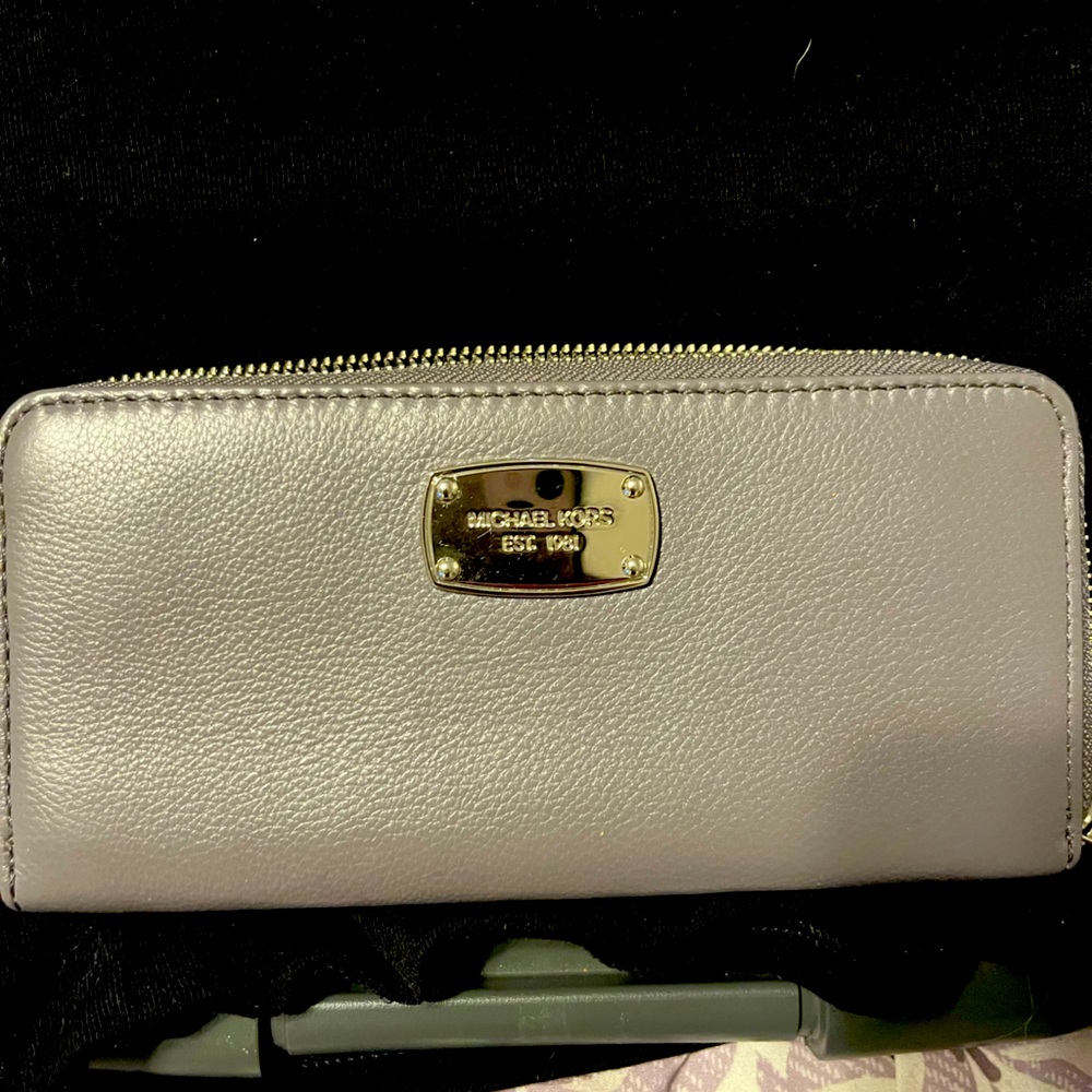 Michael Kors, gray leather women’s large wallet
